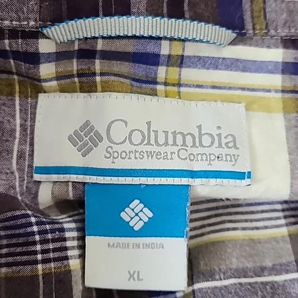 Men's Columbia button down shirt, XL, EUC - Picture 10 of 11